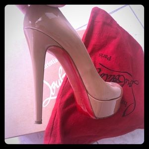 Christian Louboutin Nude Patent Bianca 140mm